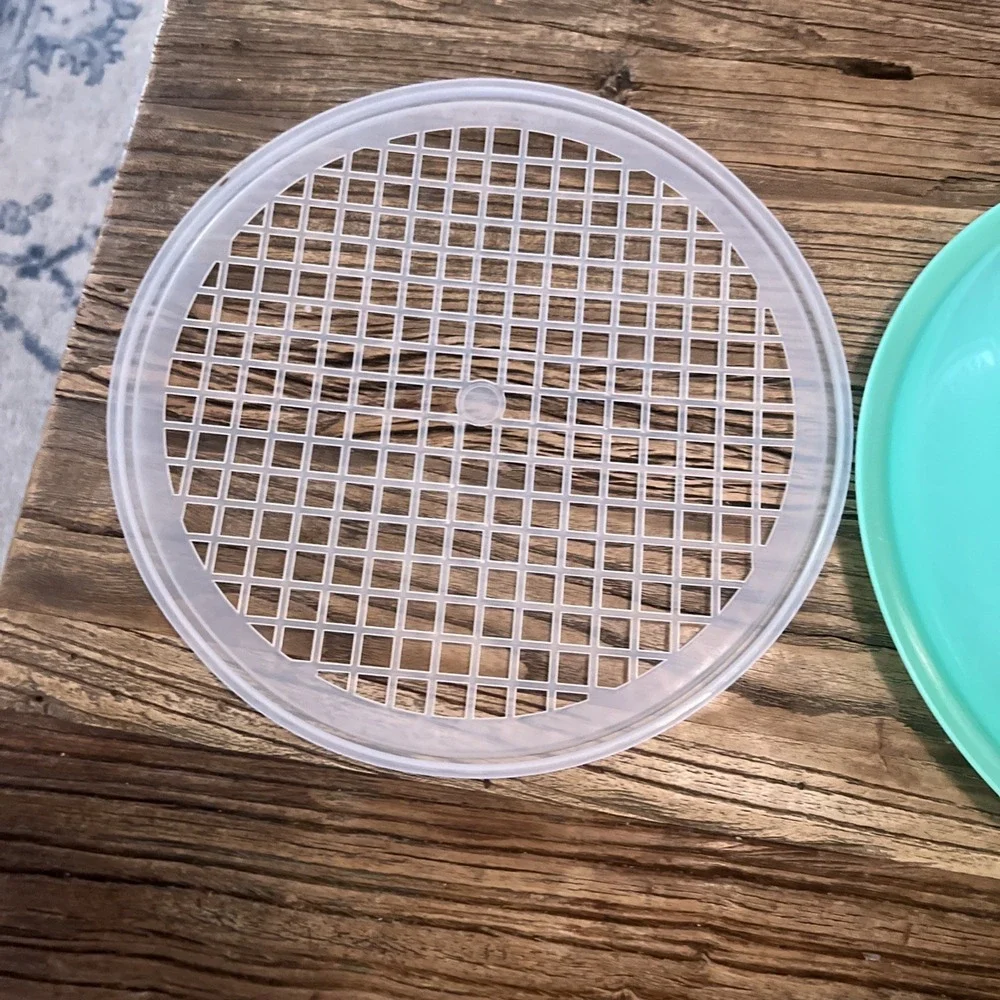 Vintage‎ Tupperware Strainer Colander Bowl Grid Lid, Wonderlier Bowl